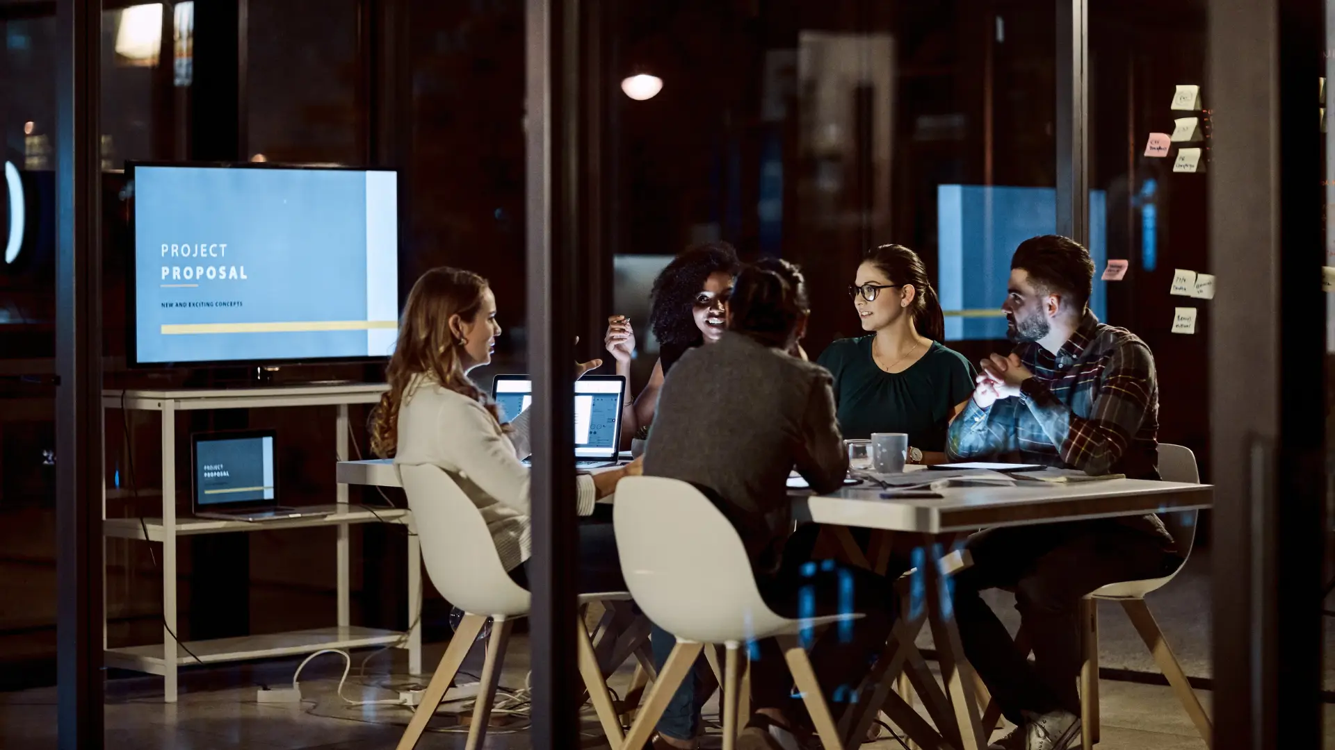 SaaS Marketing Agency: Services, Benefits & How to Choose One